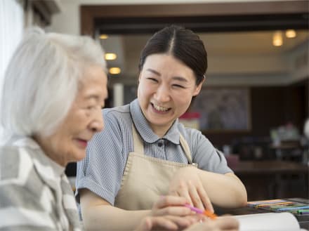 グレースメイト目白 【介護職・正社員】の求人情報
