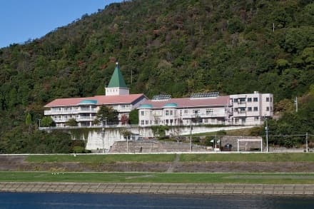 小規模多機能ホームあかり/JR可部線・三滝駅 /徒歩10分/車通勤可の求人