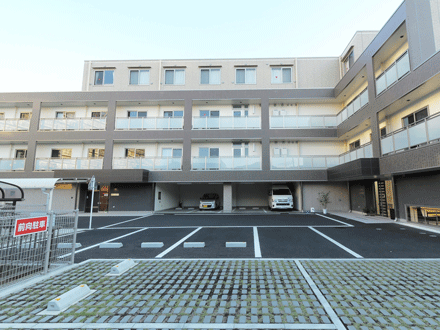 イルミーナおおみや (サ高住・介護職正社員募集)の求人情報