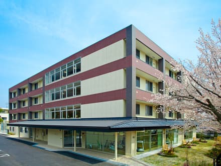リハピネス星ヶ丘 【介護職員実務者研修】の求人情報