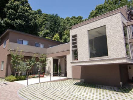 ちいさな手 鎌倉の杜 の求人情報