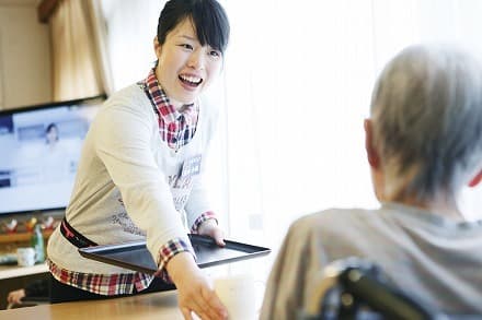 特別養護老人ホーム 極楽苑 (介護スタッフ ・正職員)の求人情報
