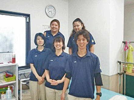 ダイニング&リハステーション 稀 (PT・理学療法士・正社員)の求人情報